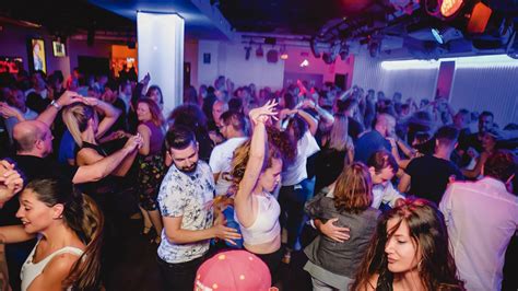 salsa bar barcelona|Barcelona Salsa • Salsa Clubs, Bars, Schools & Lessons